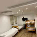 فندق مبيت وإفطار Honey Valley *