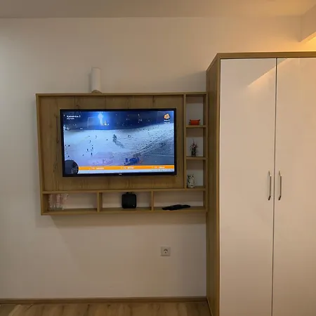 Honey Valley * Белашница